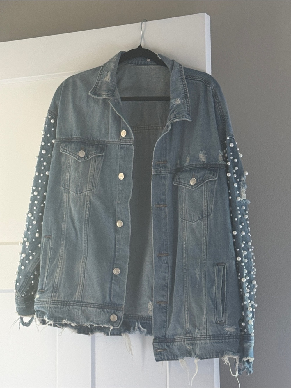Pearl-Embellished Distressed Denim Jacket - Blue